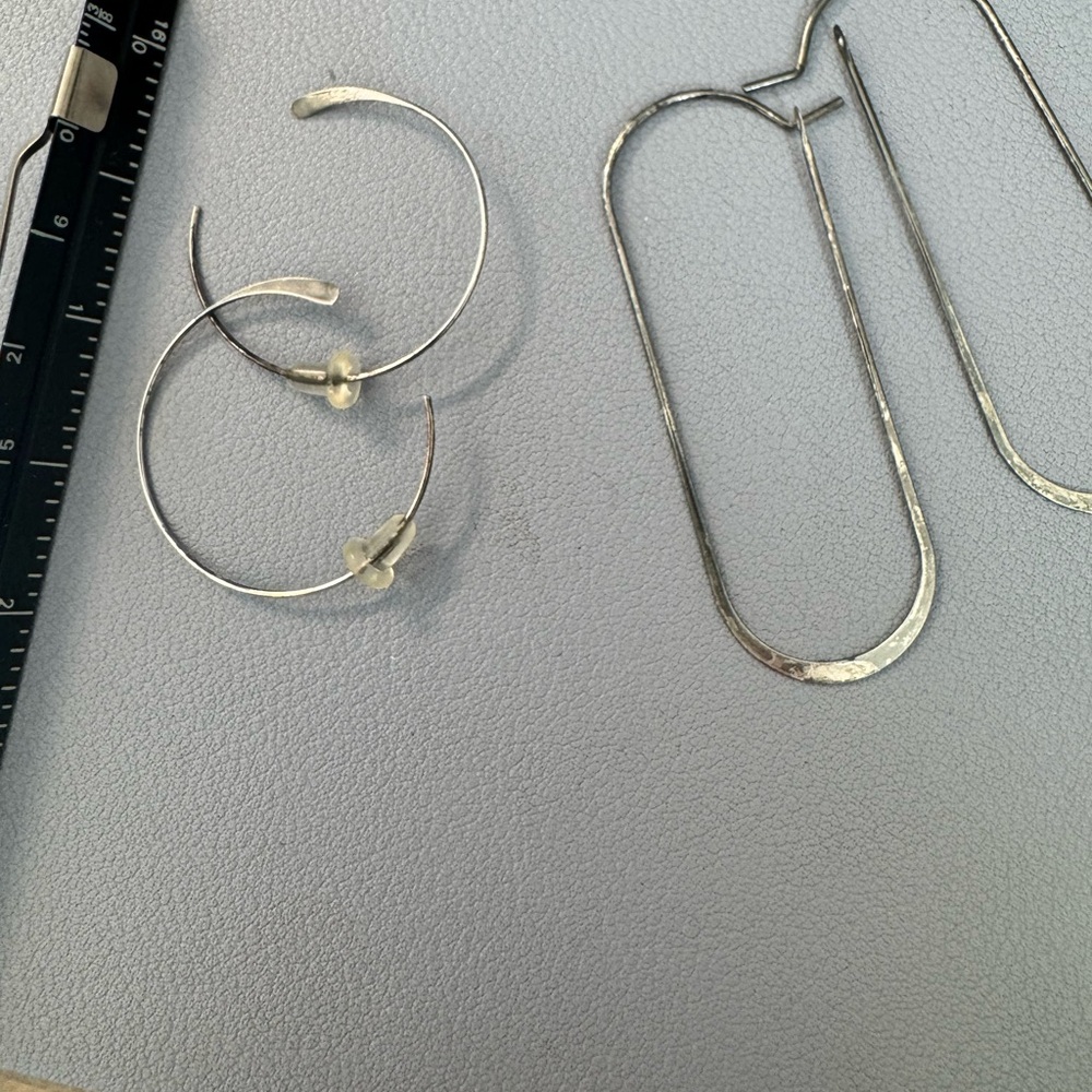 Elegant Silver Hoop Earrings - Picture 3 of 4